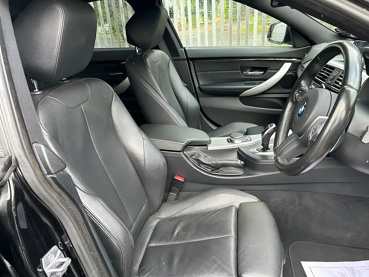 Used 2018 BMW 4 Series Gran Coupe M Sport Black - Interior and Exterior details 8