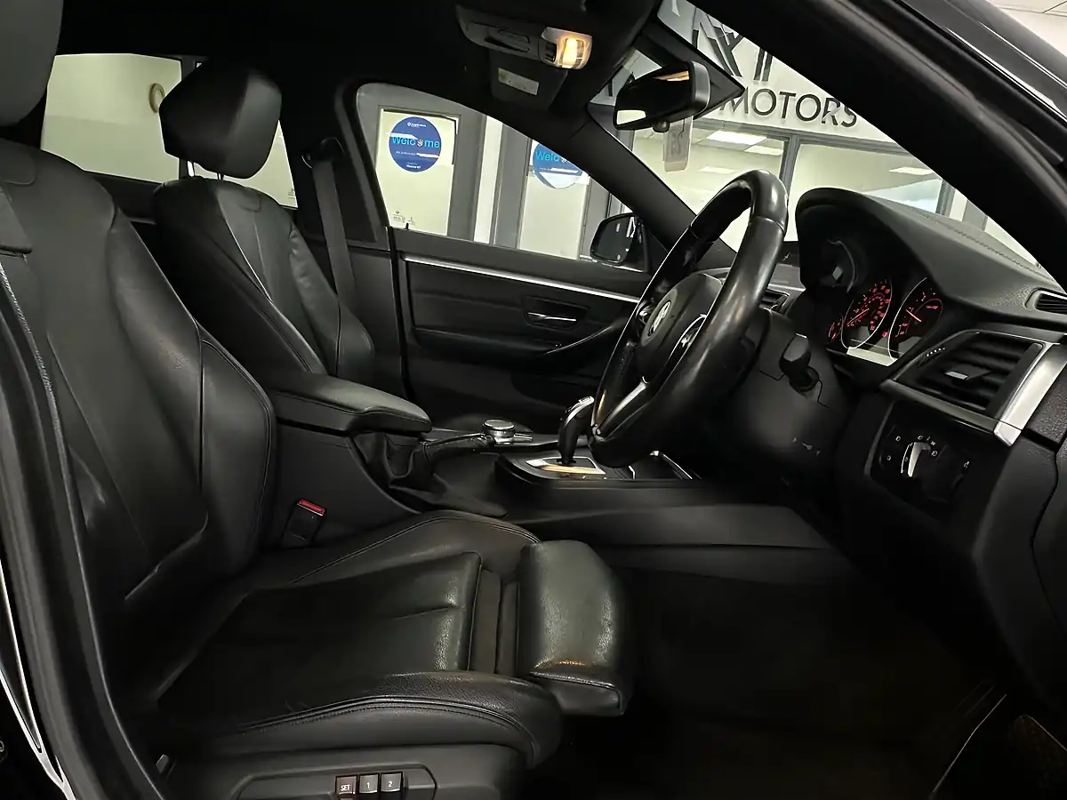 Used 2018 BMW 4 Series Gran Coupe M Sport Black - Interior and Exterior details 14