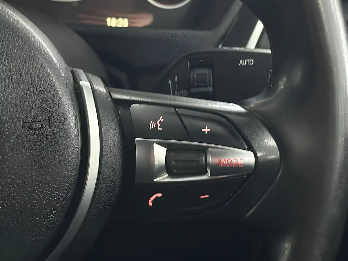 Used 2018 BMW 4 Series Gran Coupe M Sport Black - Interior and Exterior details 15
