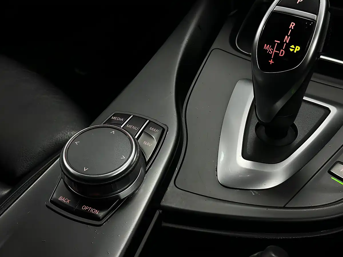 Used 2018 BMW 4 Series Gran Coupe M Sport Black - Interior and Exterior details 17