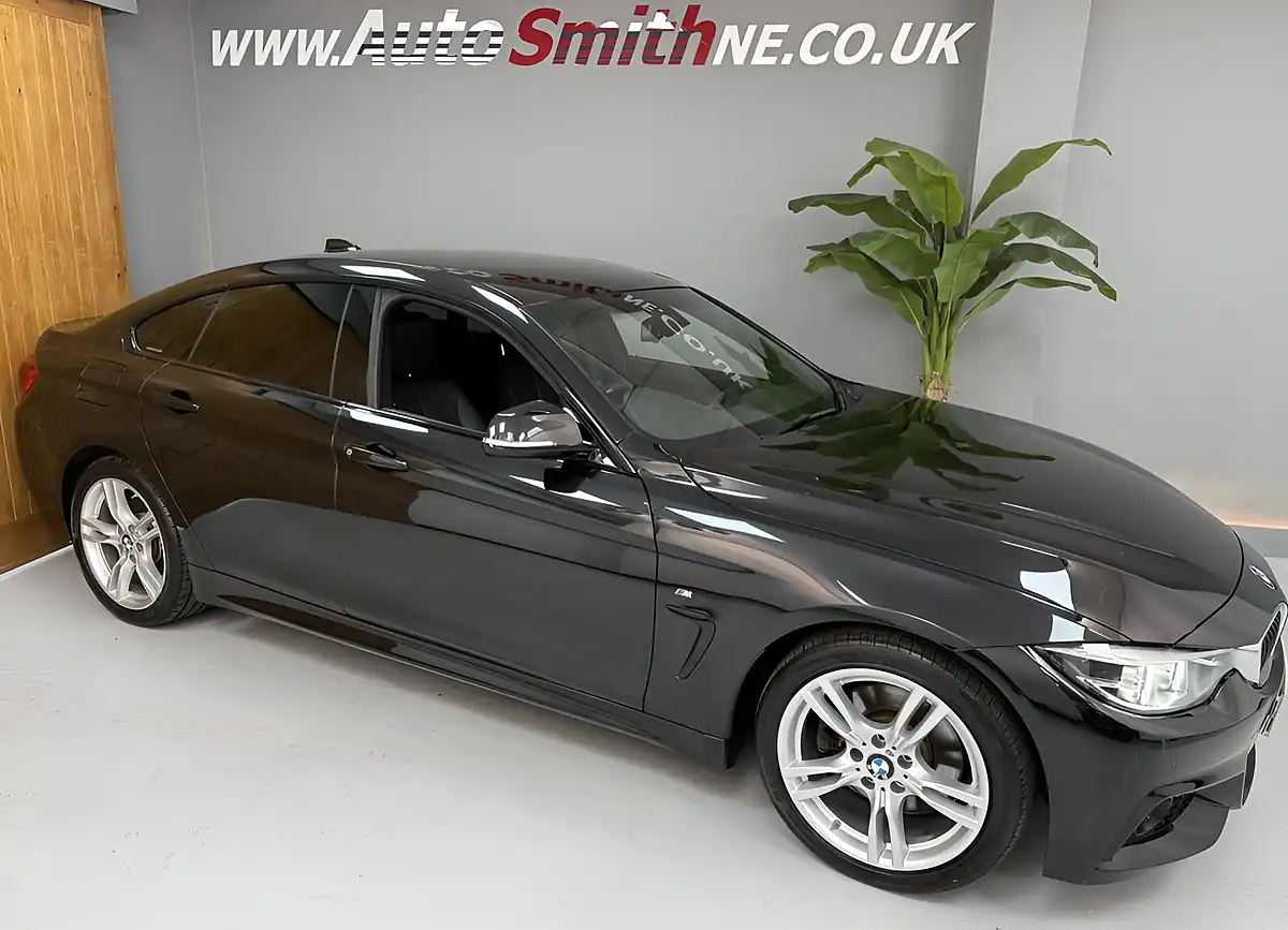 Used 2018 BMW 4 Series Gran Coupe M Sport Black - Interior and Exterior details 10