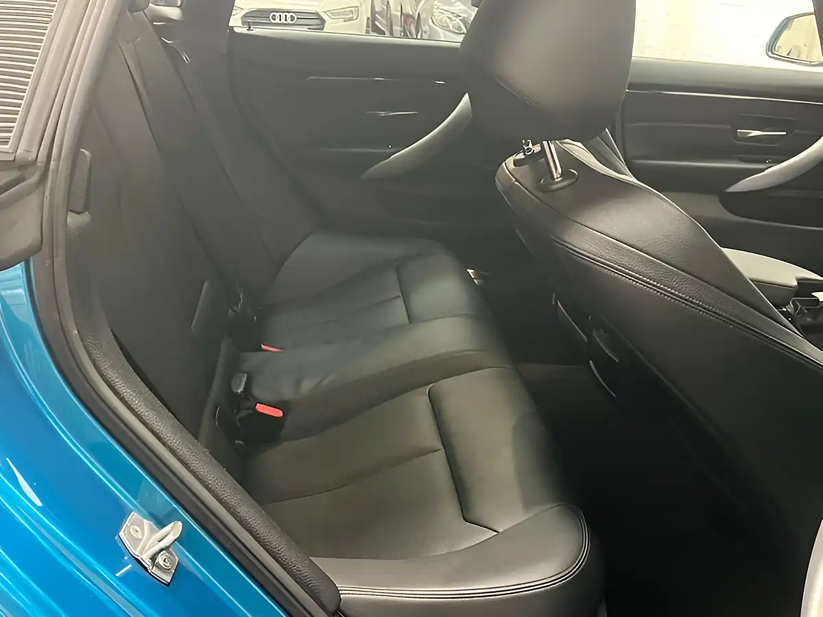Used 2018 BMW 4 Series Gran Coupe M Sport Blue - Interior and Exterior details 7
