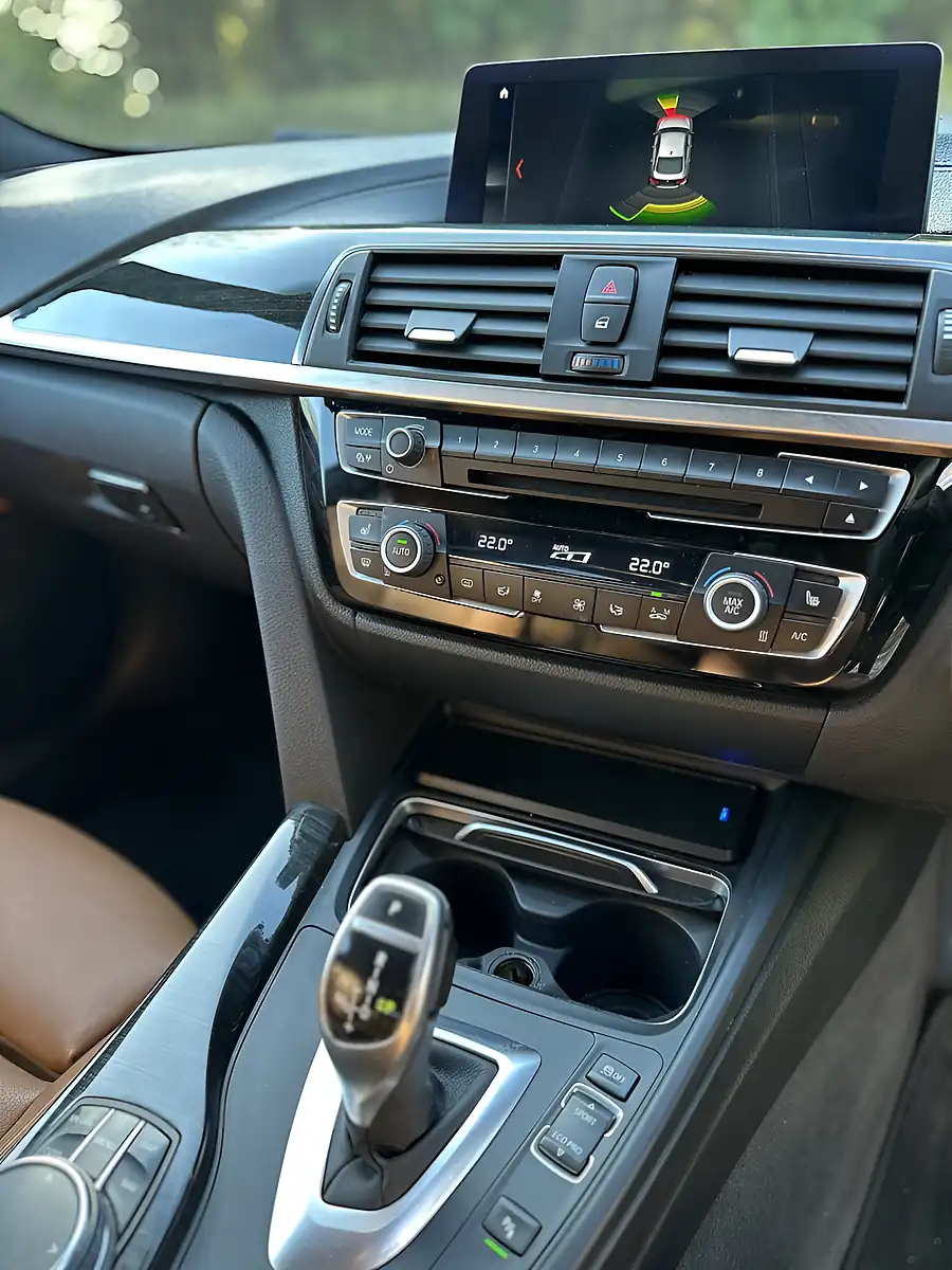 Used 2018 BMW 4 Series Gran Coupe M Sport Gran Coupe Silver - Interior and Exterior details 11