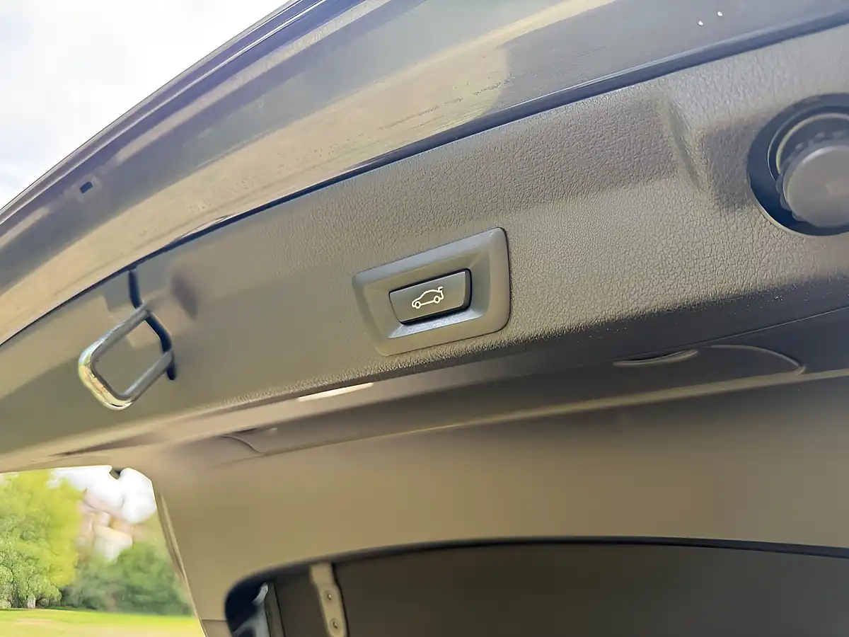 Used 2018 BMW 4 Series Gran Coupe M Sport Mineral Grey - Interior and Exterior details 11