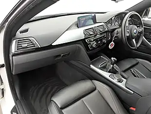 Used 2018 BMW 4 Series Gran Coupe M Sport White - Interior and Exterior details 16