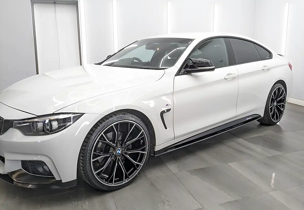 Used 2018 BMW 4 Series Gran Coupe M Sport White - Interior and Exterior details 3