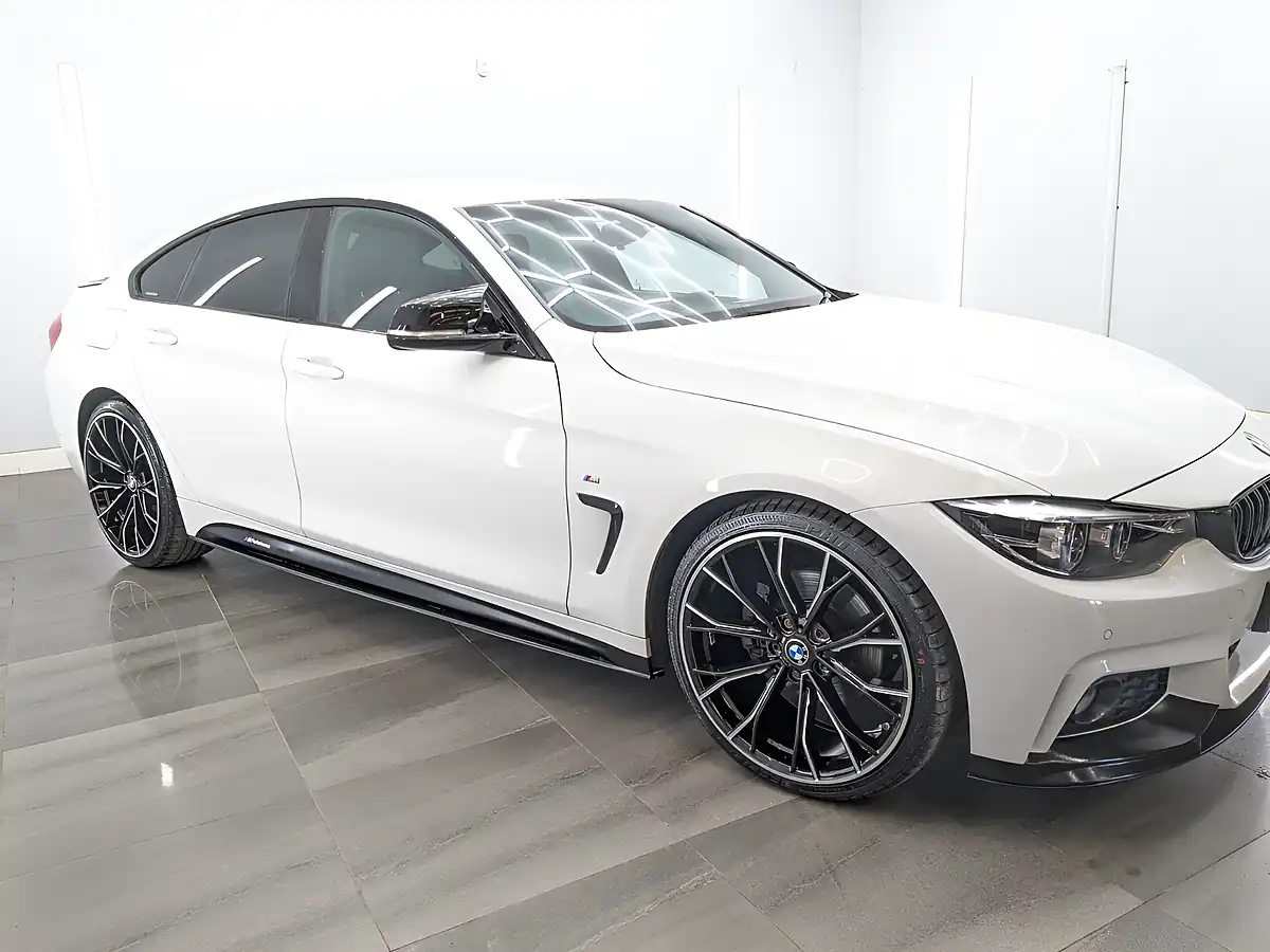 Used 2018 BMW 4 Series Gran Coupe M Sport White - Interior and Exterior details 5