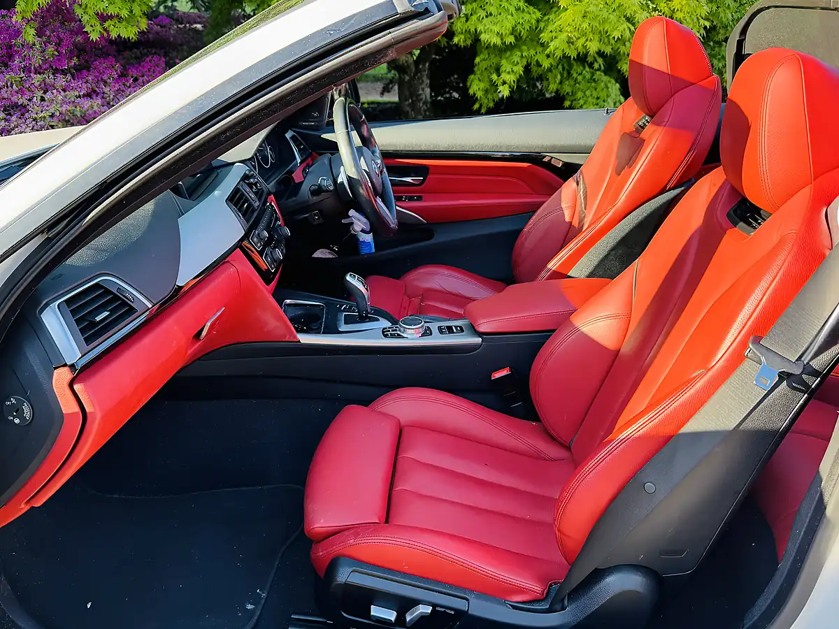 Used 2018 BMW 4 Series M Sport Alpine White - Interior and Exterior details 15