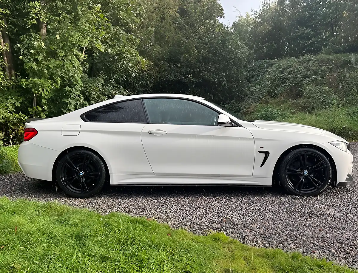 Used 2018 BMW 4 Series M Sport Alpine White - Interior and Exterior details 2