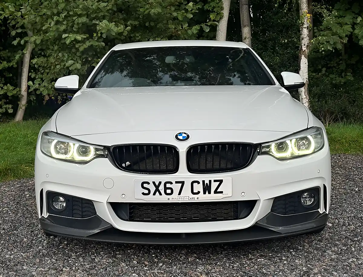 Used 2018 BMW 4 Series M Sport Alpine White - Interior and Exterior details 8