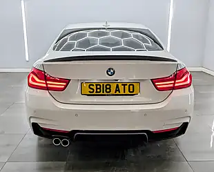 Used 2018 BMW 4 Series M Sport Alpine White - Interior and Exterior details 7