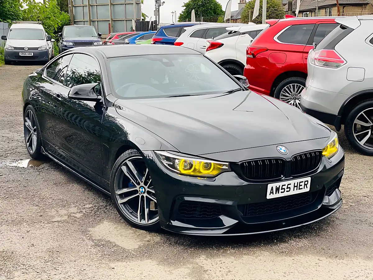 Used 2018 BMW 4 Series M Sport Black - Front View