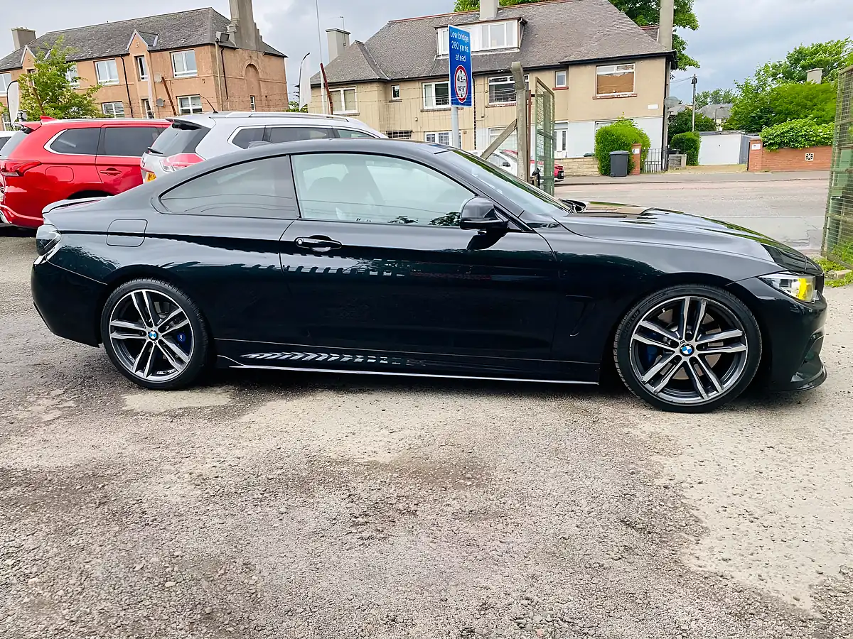 Used 2018 BMW 4 Series M Sport Black - Interior and Exterior details 14