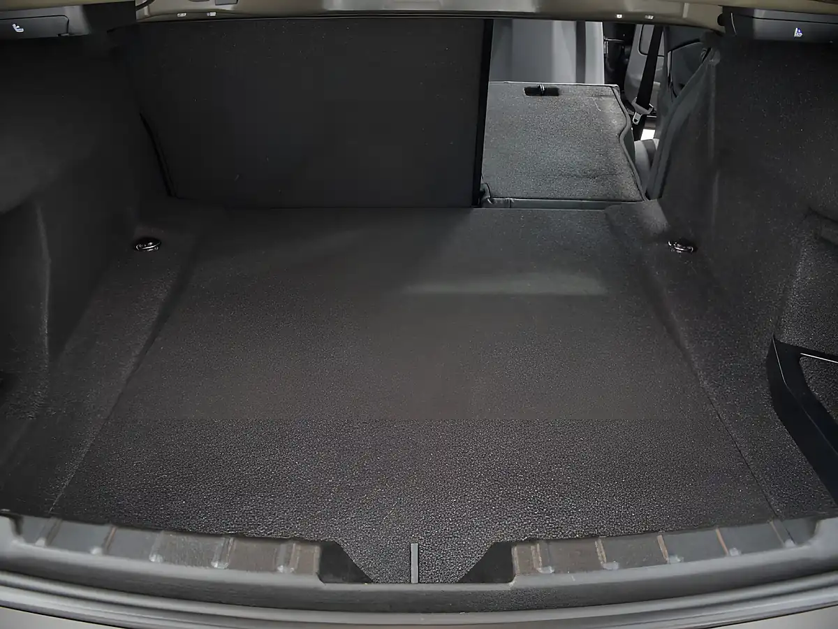Used 2018 BMW 4 Series M Sport Black - Interior and Exterior details 18