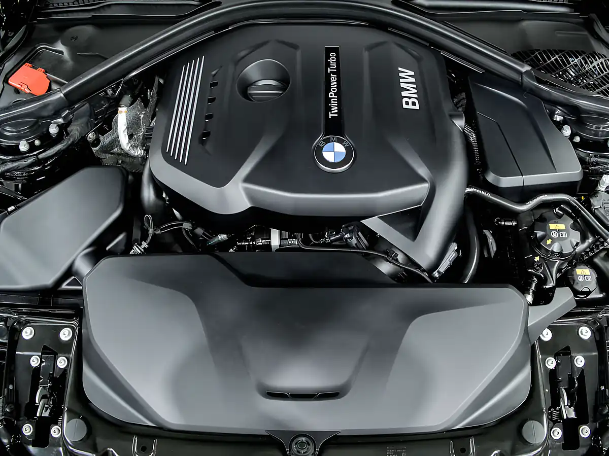 Used 2018 BMW 4 Series M Sport Black - Interior and Exterior details 19