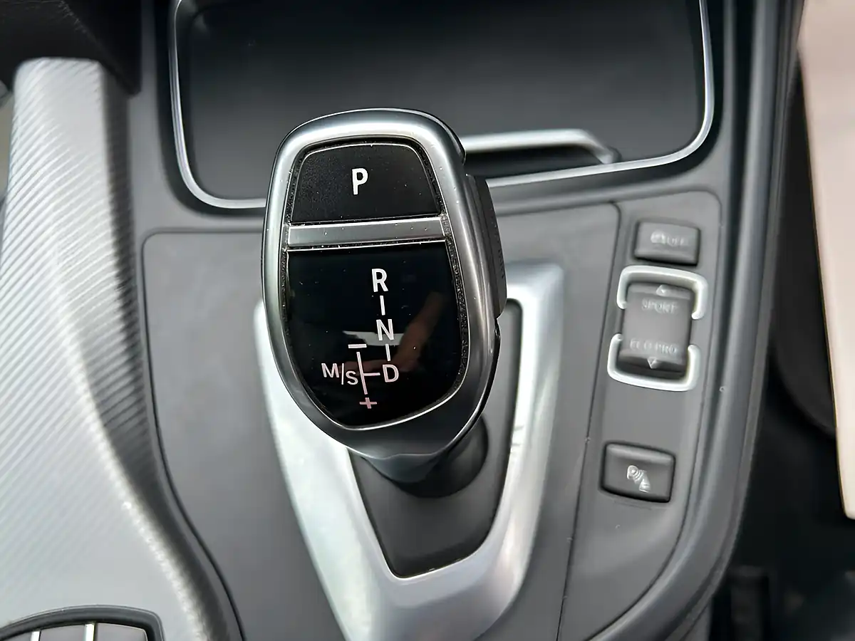 Used 2018 BMW 4 Series M Sport Black - Interior and Exterior details 16