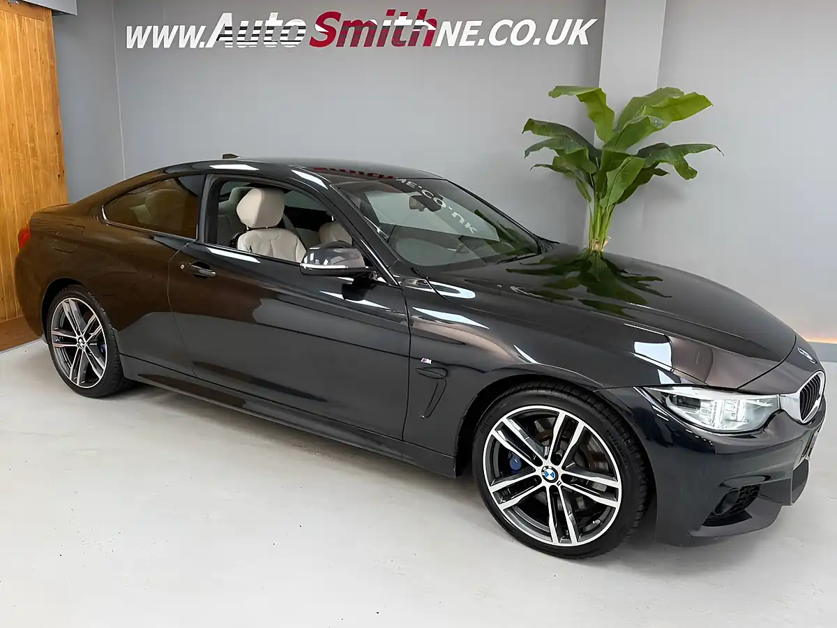 Used 2018 BMW 4 Series M Sport Black - Interior and Exterior details 10