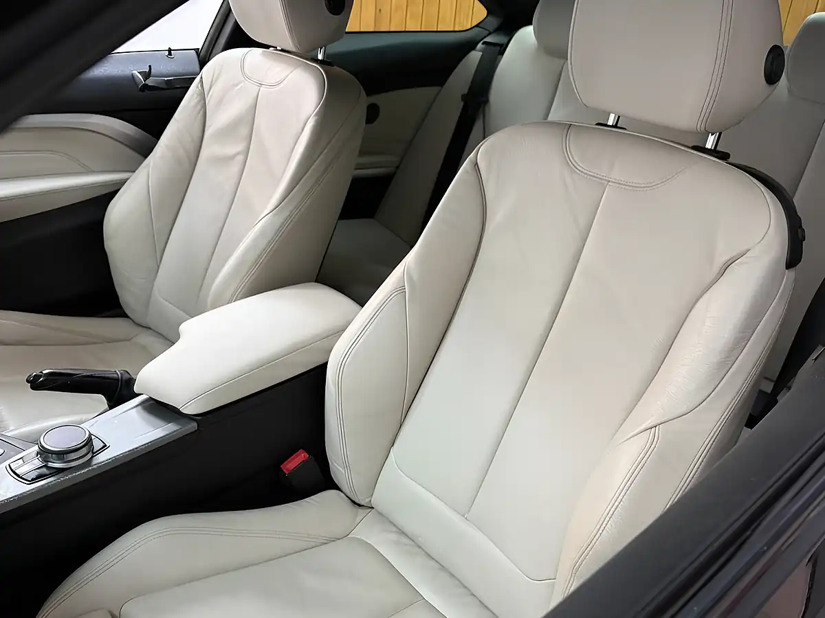 Used 2018 BMW 4 Series M Sport Black - Interior and Exterior details 19