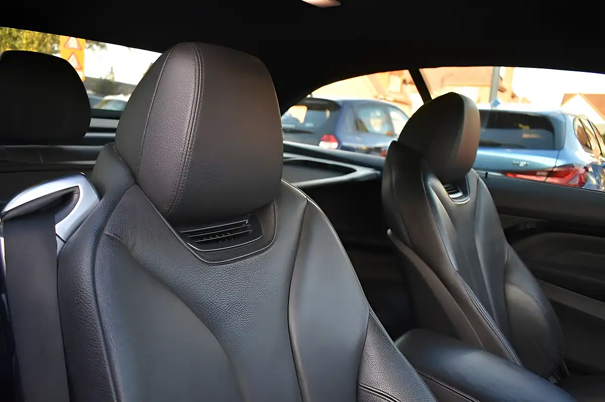 Used 2018 BMW 4 Series M Sport Black - Interior and Exterior details 8