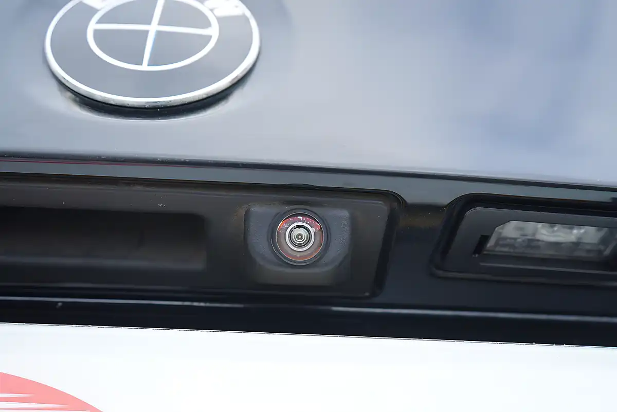 Used 2018 BMW 4 Series M Sport Black Sapphire - Interior and Exterior details 11