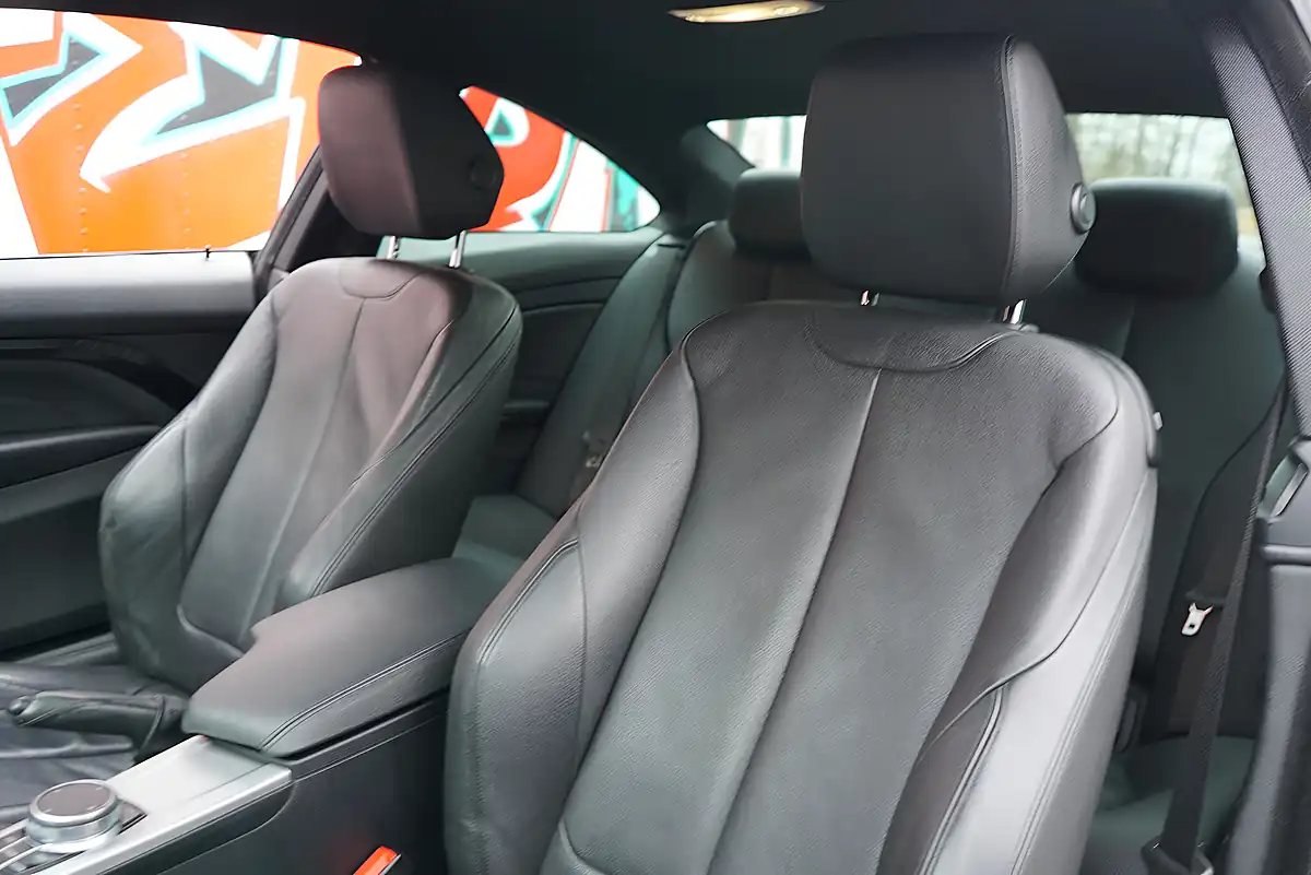 Used 2018 BMW 4 Series M Sport Black Sapphire - Interior and Exterior details 18