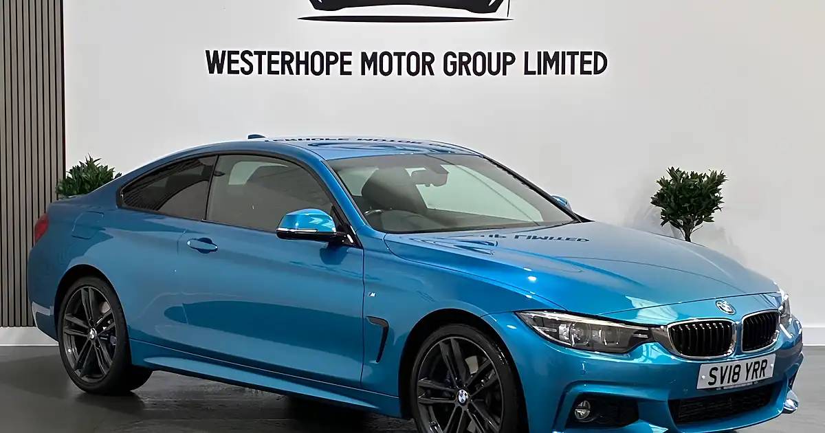 Used 2018 BMW 4 Series M Sport Blue - Front View