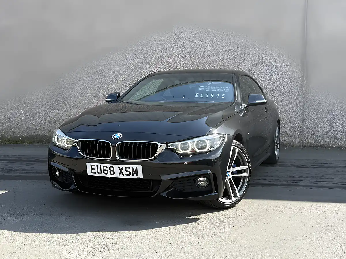 Used 2018 BMW 4 Series M Sport Coupe Black - Front View