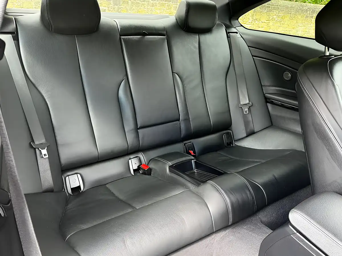Used 2018 BMW 4 Series M Sport Mineral Grey - Interior and Exterior details 10