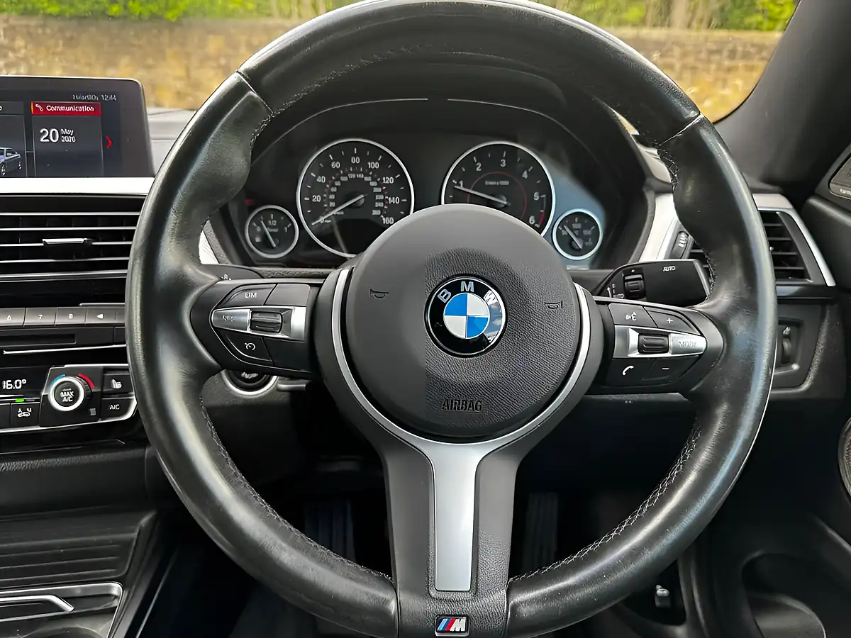 Used 2018 BMW 4 Series M Sport Mineral Grey - Interior and Exterior details 4