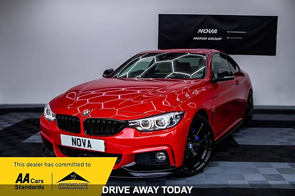 Used 2018 BMW 4 Series M Sport Red - Front View