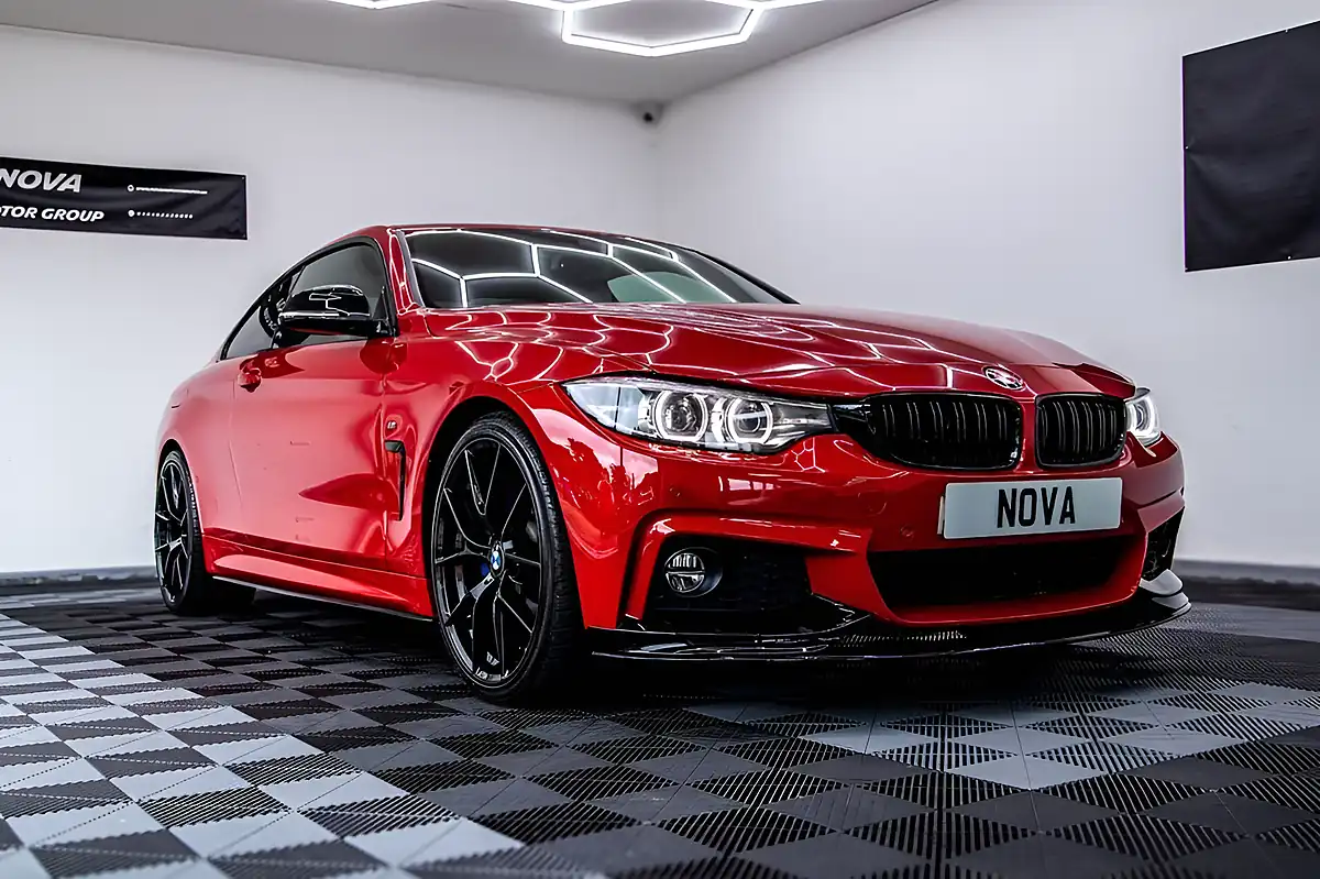 Used 2018 BMW 4 Series M Sport Red - Interior and Exterior details 3