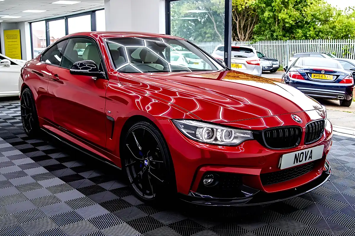 Used 2018 BMW 4 Series M Sport Red - Interior and Exterior details 9