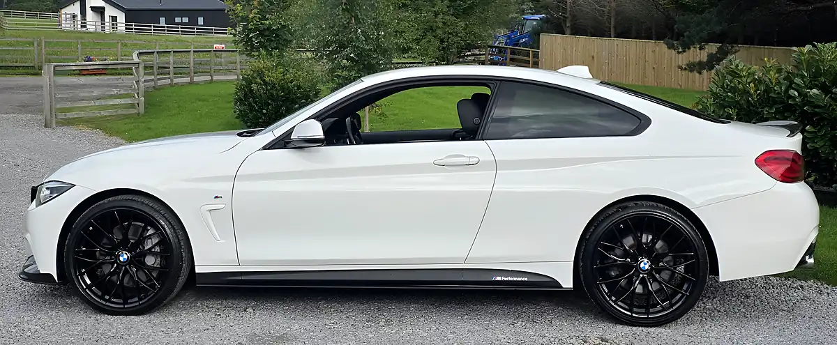 Used 2018 BMW 4 Series M Sport White - Interior and Exterior details 2