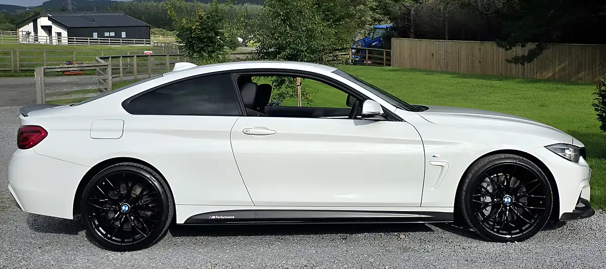 Used 2018 BMW 4 Series M Sport White - Interior and Exterior details 5