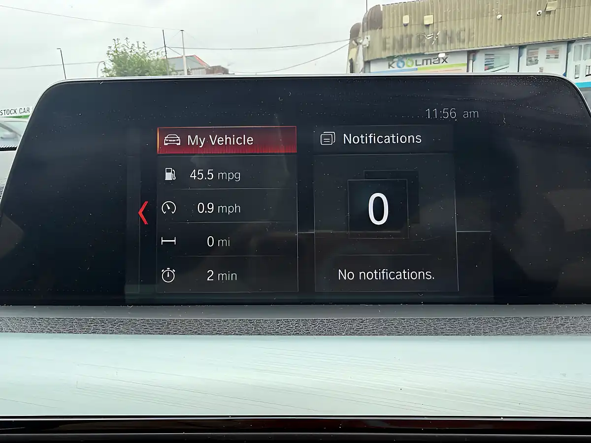 Used 2018 BMW 4 Series Sport White - Interior and Exterior details 10