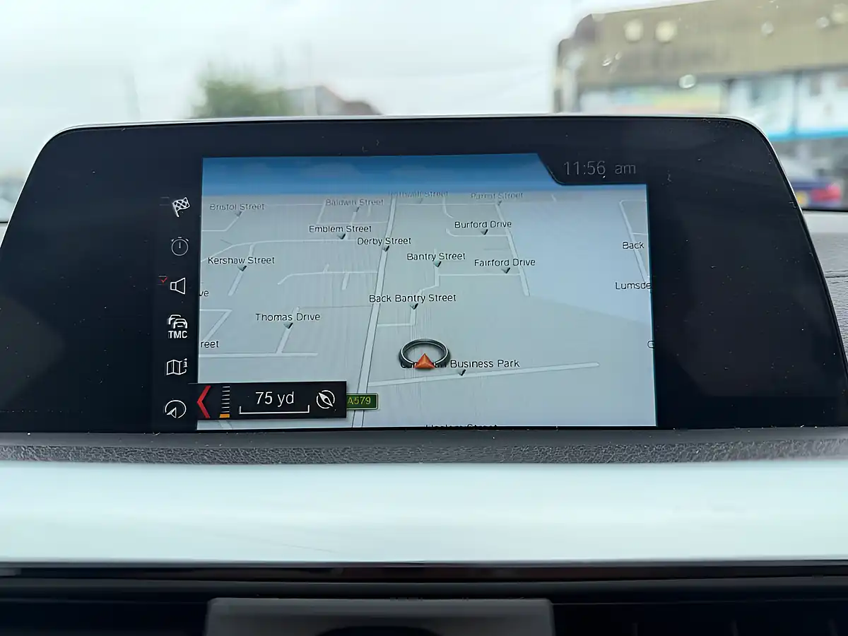 Used 2018 BMW 4 Series Sport White - Interior and Exterior details 11