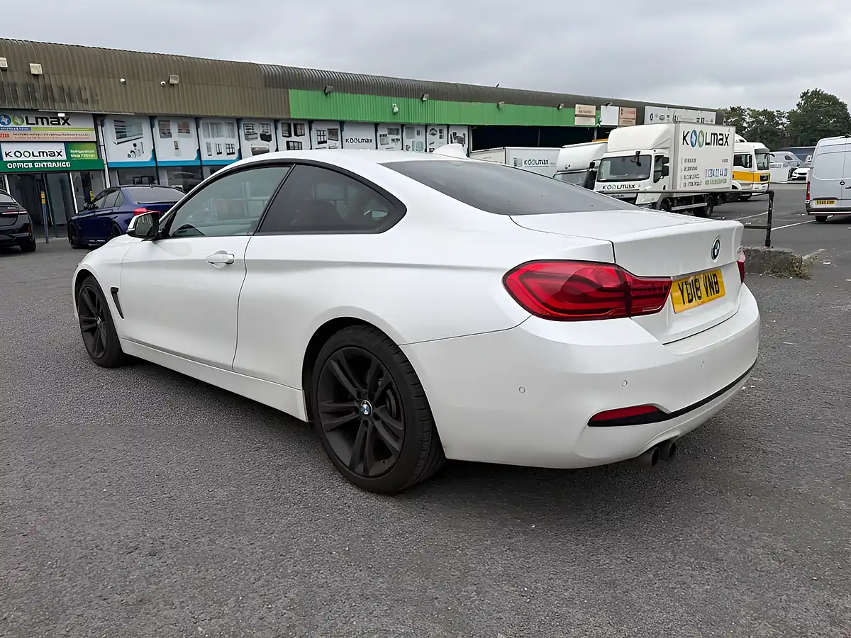 Used 2018 BMW 4 Series Sport White - Interior and Exterior details 19
