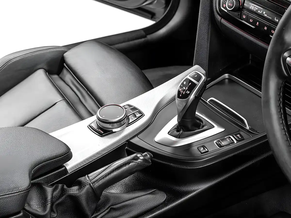 Used 2018 BMW 430d M Sport Mineral Grey - Interior and Exterior details 18