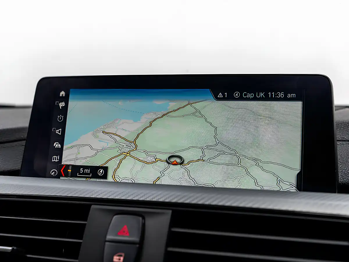Used 2018 BMW 435d M Sport Alpine White - Interior and Exterior details 19