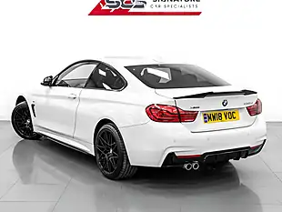 Used 2018 BMW 435d M Sport Alpine White - Interior and Exterior details 8