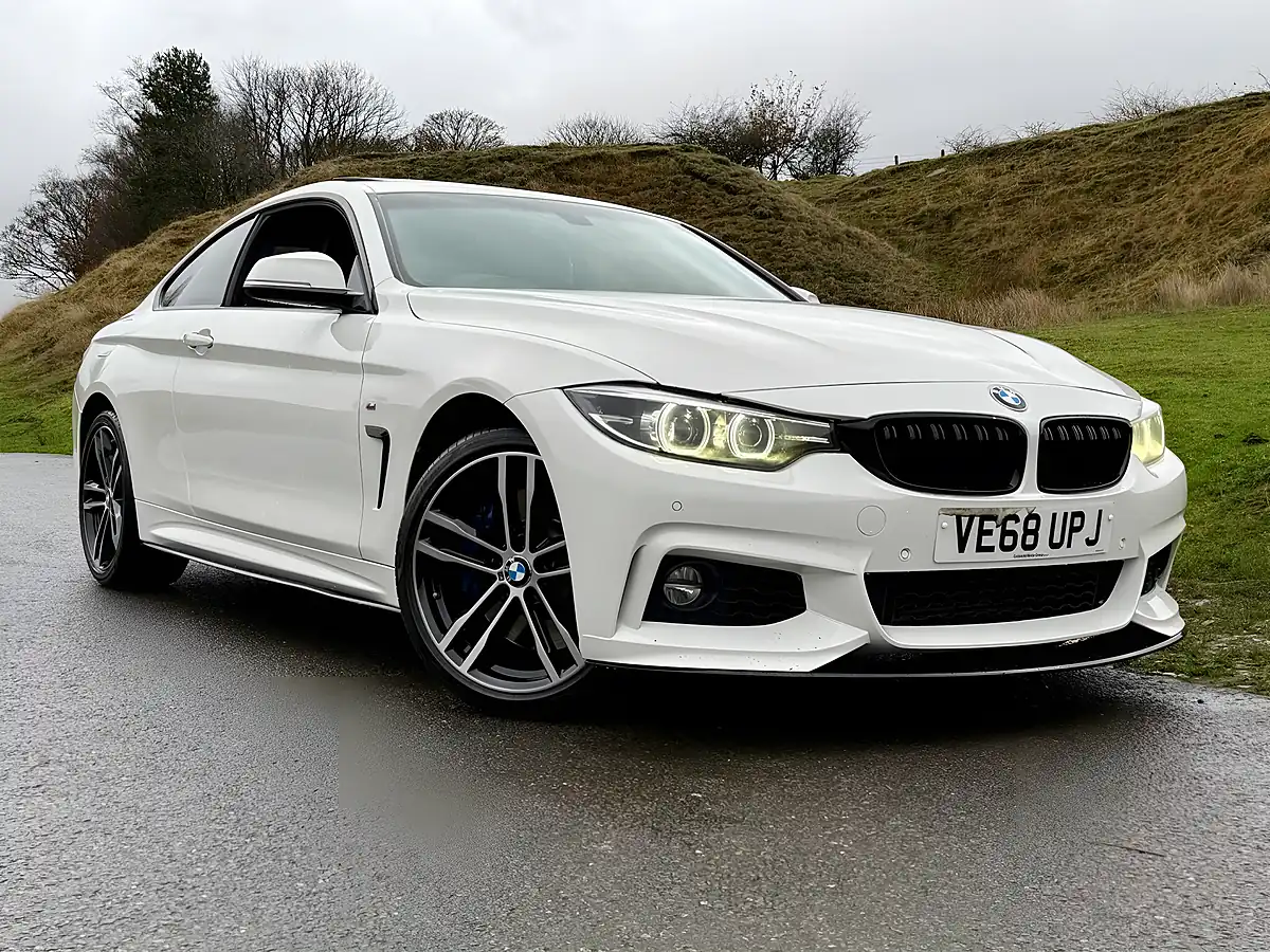 Used 2018 BMW 435d M Sport White - Front View
