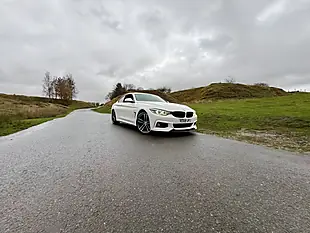 Used 2018 BMW 435d M Sport White - Interior and Exterior details 12
