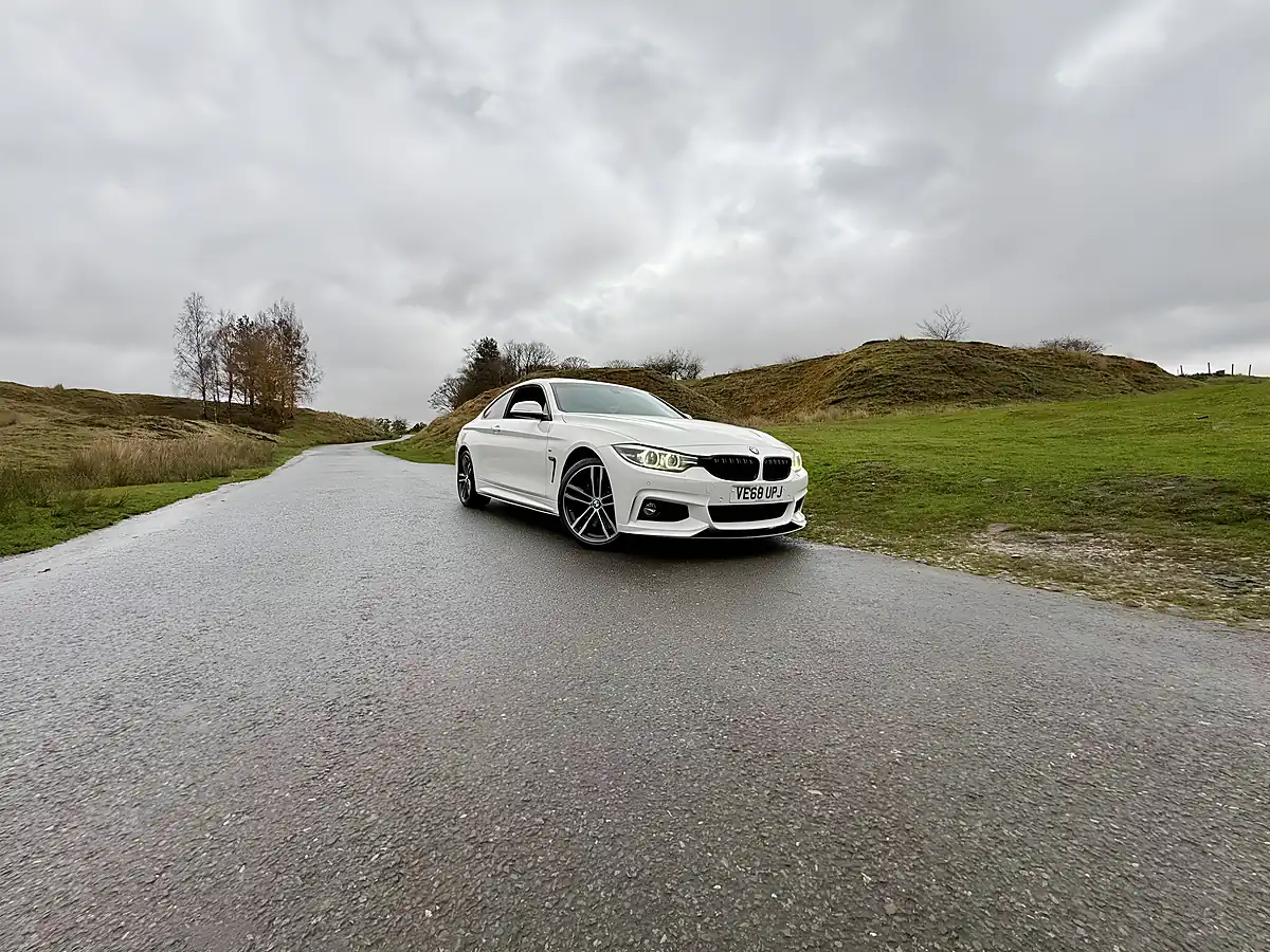 Used 2018 BMW 435d M Sport White - Interior and Exterior details 12
