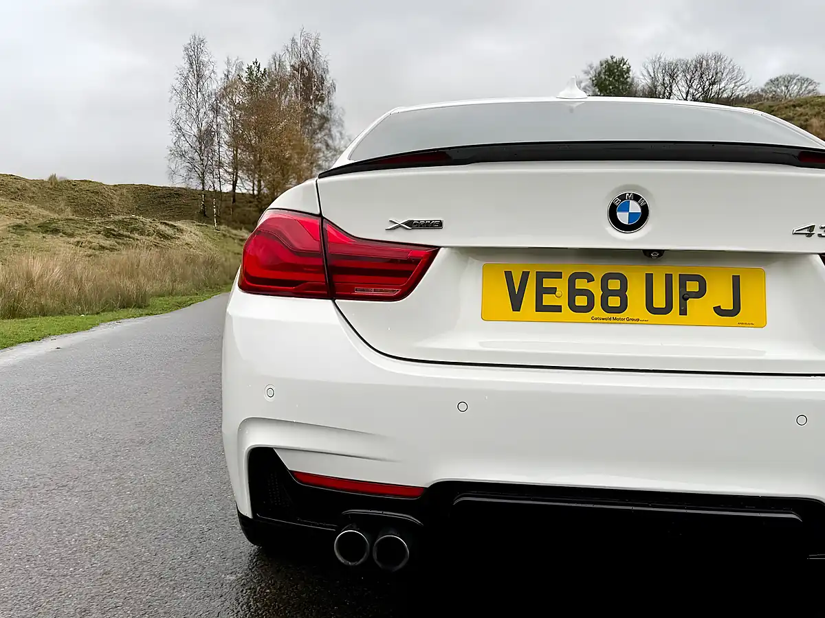 Used 2018 BMW 435d M Sport White - Interior and Exterior details 15