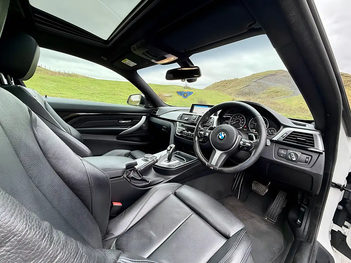Used 2018 BMW 435d M Sport White - Interior and Exterior details 2