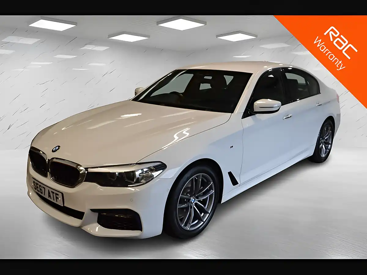 Used 2018 BMW 5 Series M Sport Alpine White - Front View
