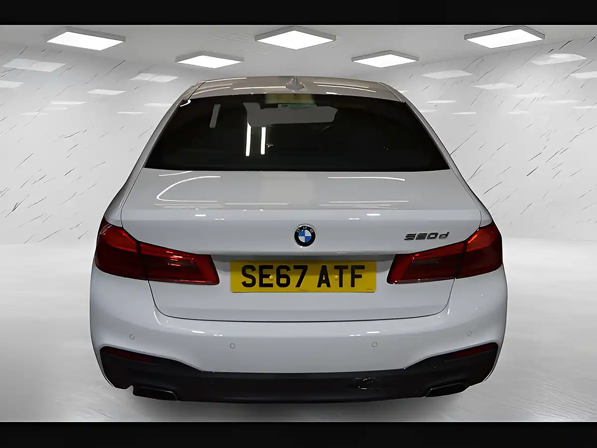 Used 2018 BMW 5 Series M Sport Alpine White - Interior and Exterior details 7