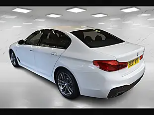 Used 2018 BMW 5 Series M Sport Alpine White - Interior and Exterior details 8