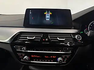 Used 2018 BMW 5 Series M Sport Alpine White - Interior and Exterior details 14