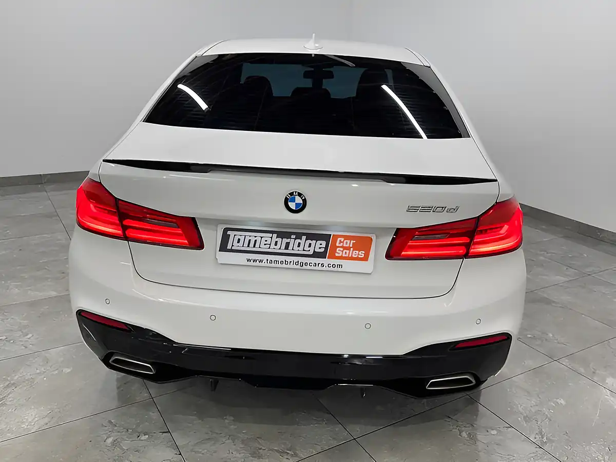 Used 2018 BMW 5 Series M Sport Alpine White - Interior and Exterior details 7